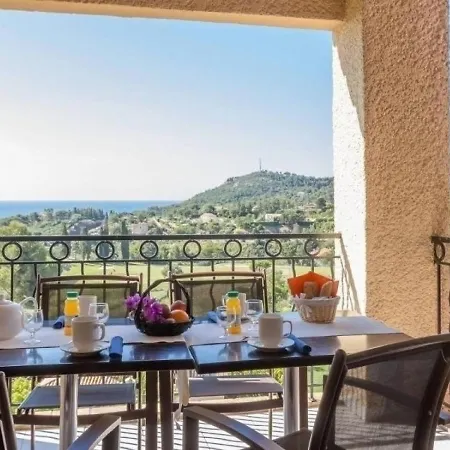 Studio 4 Personnes Studio 4/5 Personnes Avec Vue - Cap Esterel, Cote D'azur. Apartamento Saint-Raphaël